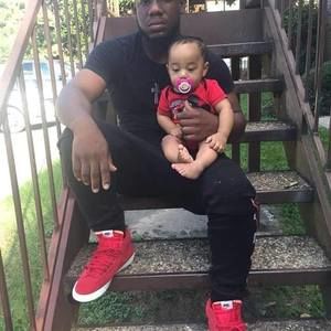 Meet your Posher, Johnathan